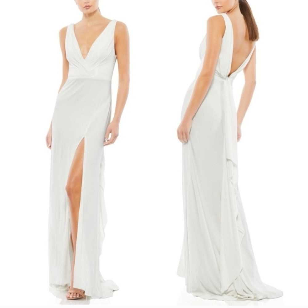 Mac Duggal Deep V-Back Long Formal Dress 12336 NWT Size 0